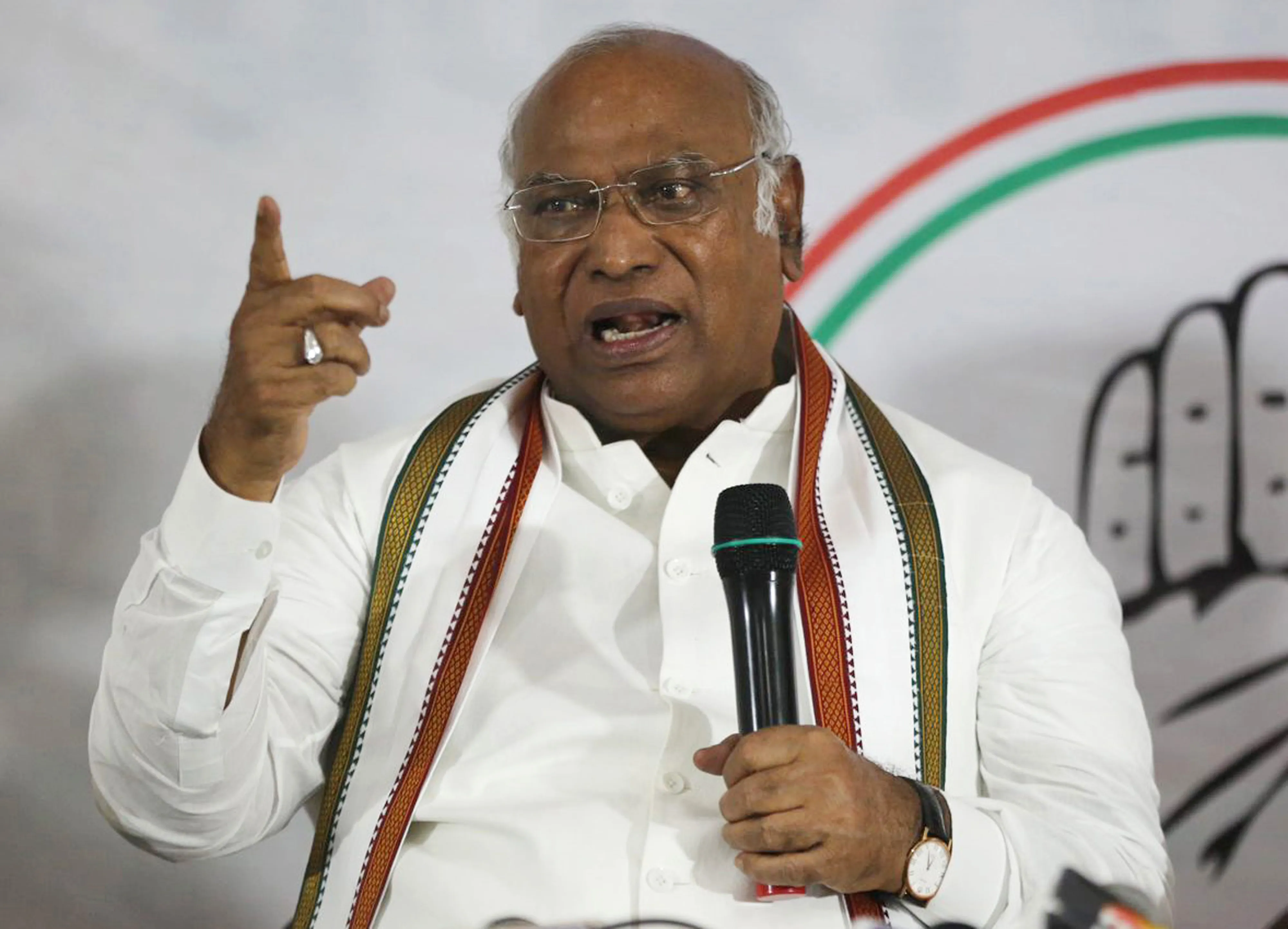 Mallikarjun Kharge&nbsp;in Lucknow, on Oct. 11.