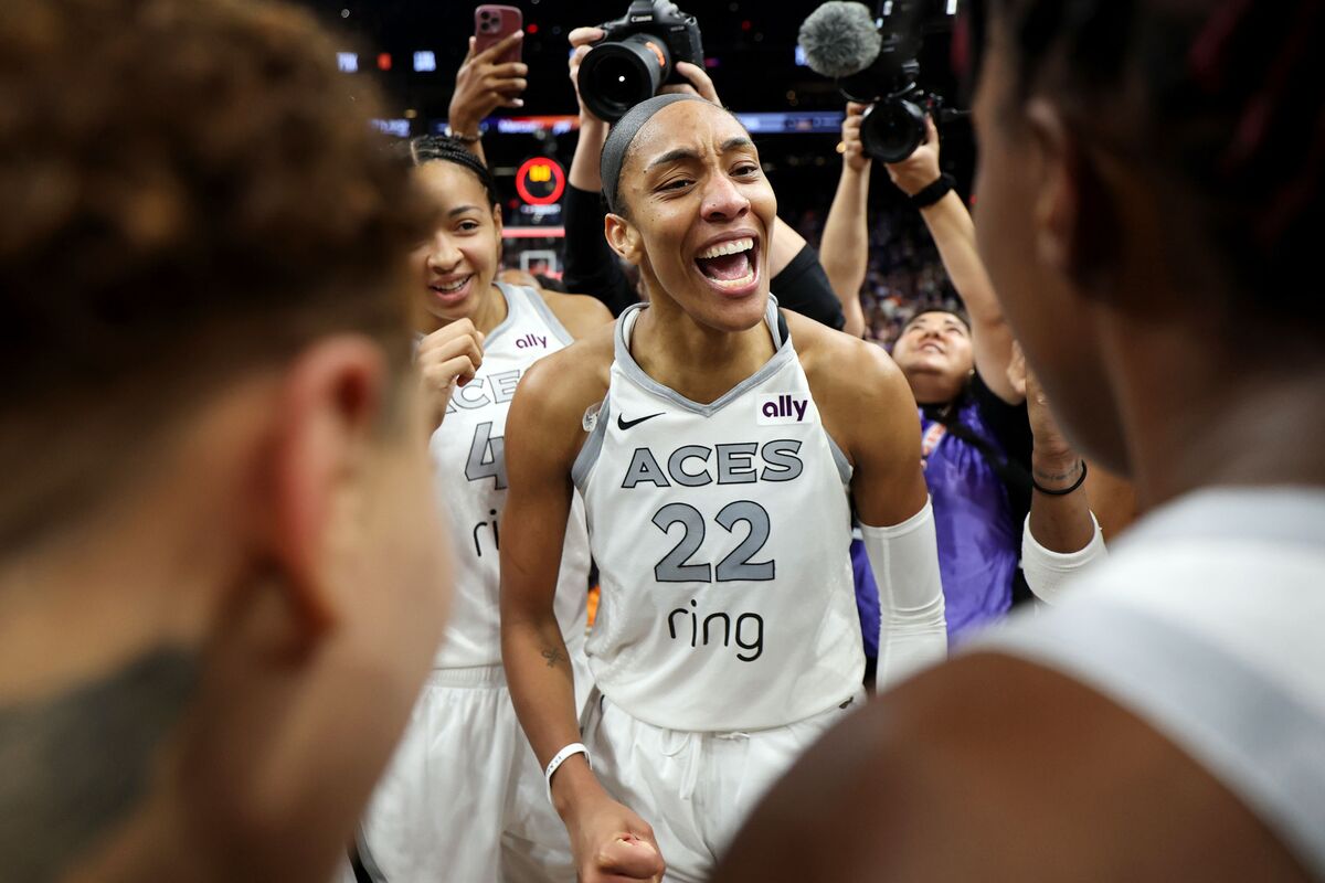 assets.bwbx.io image