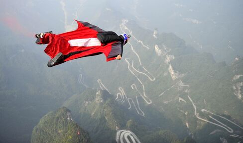 1482385541_basejumping china