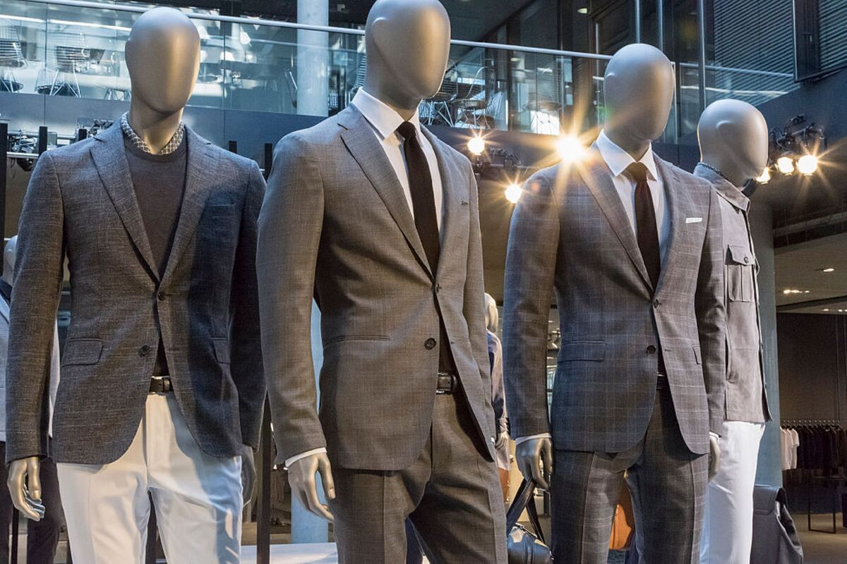 sale: Garments displayed on mannequins sell 43% faster, say