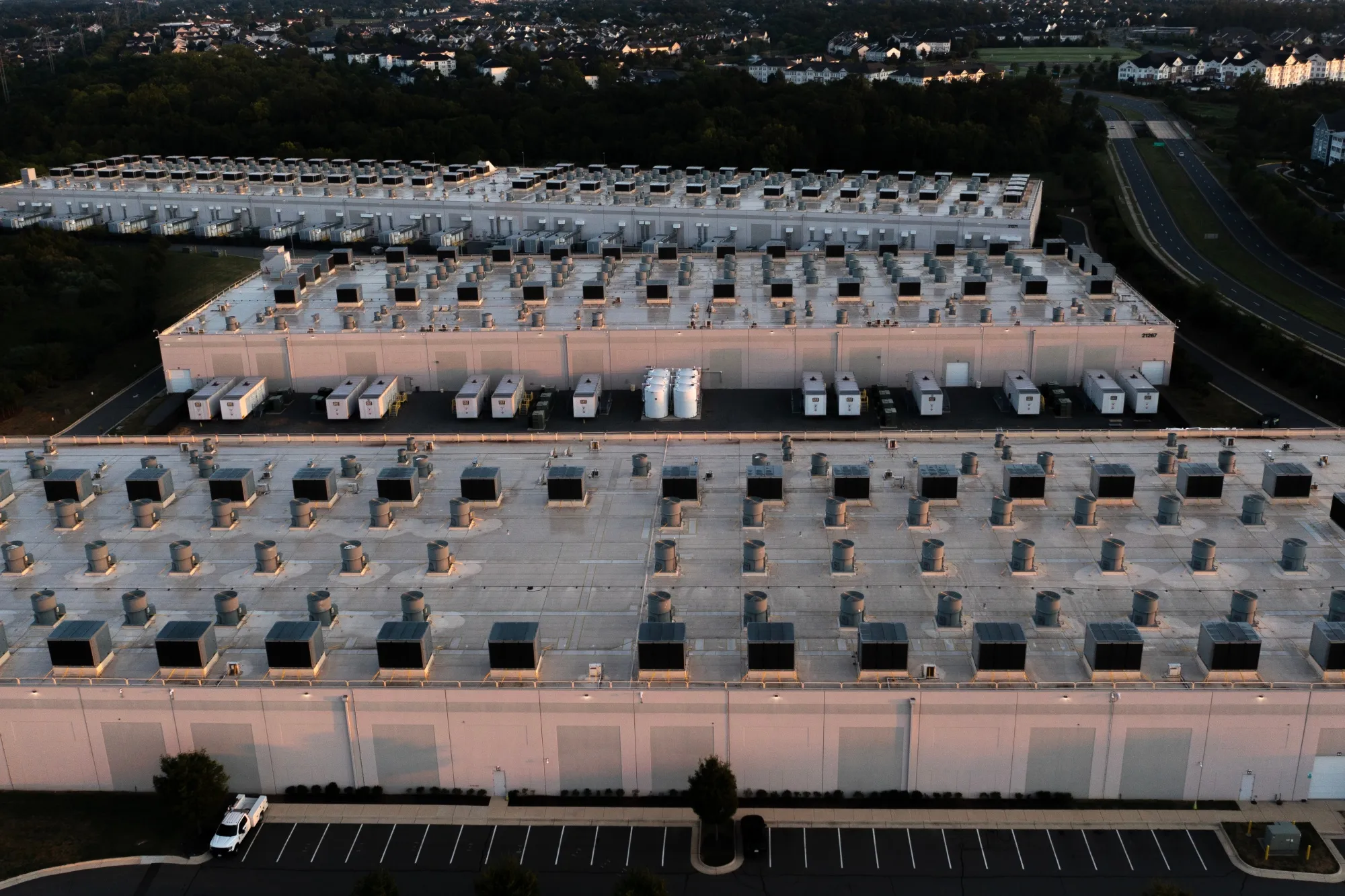 An Amazon Web Services data center in Ashburn, Virginia.&nbsp;
