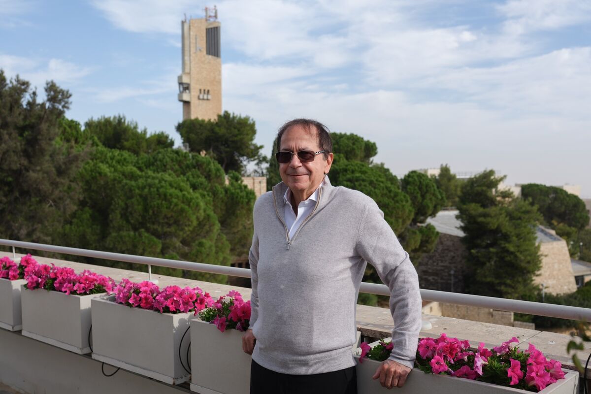 Paulson Shifts Giving to Israel With $250 Million for University