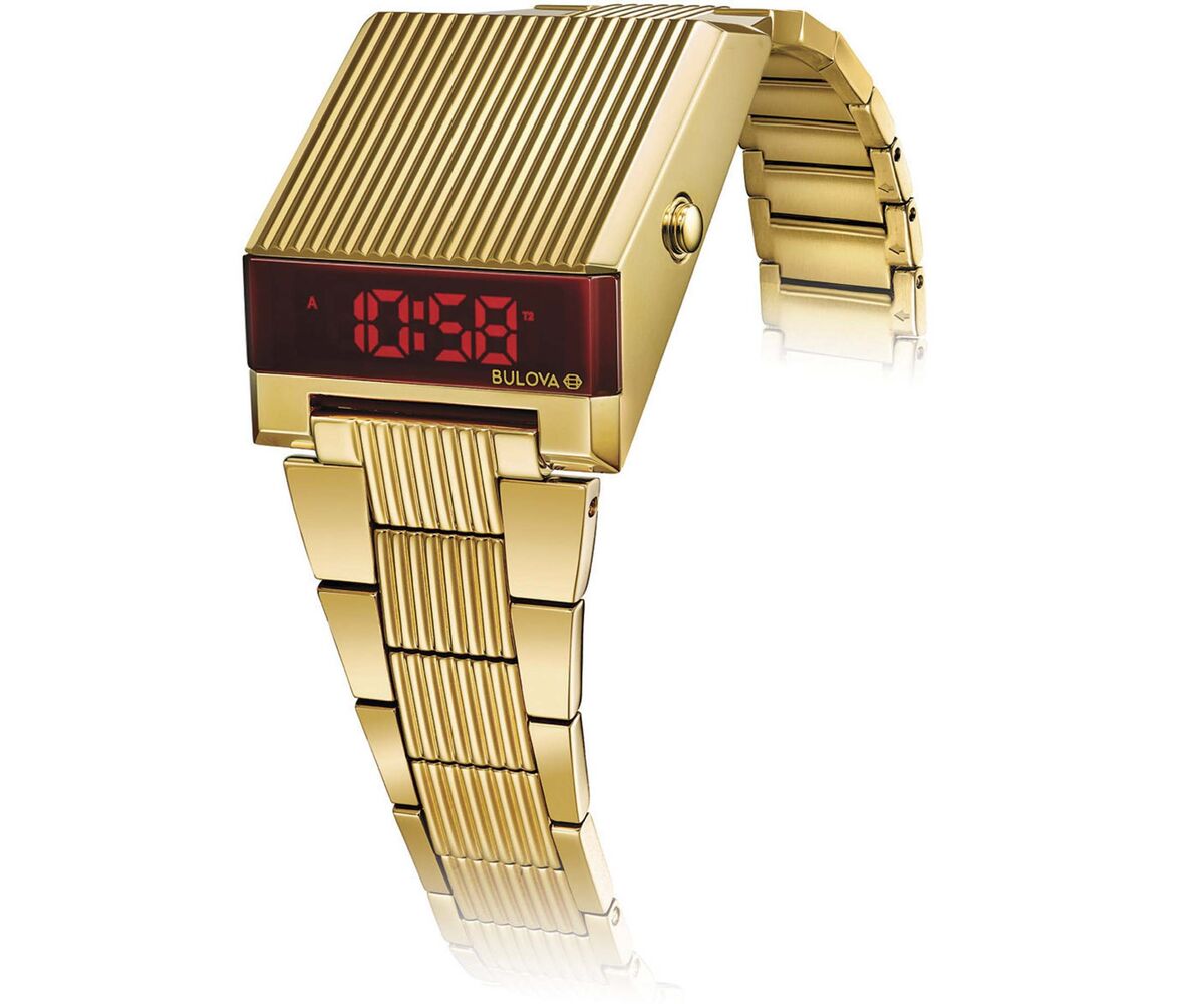 New digital outlet watch 2019