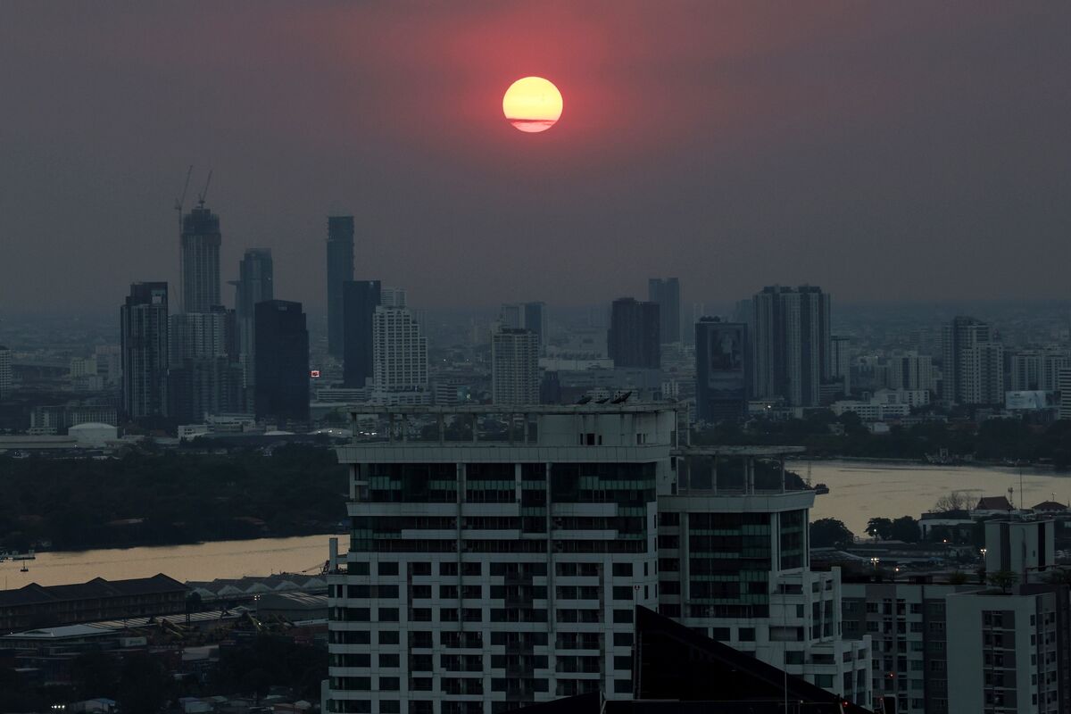 assets.bwbx.io image