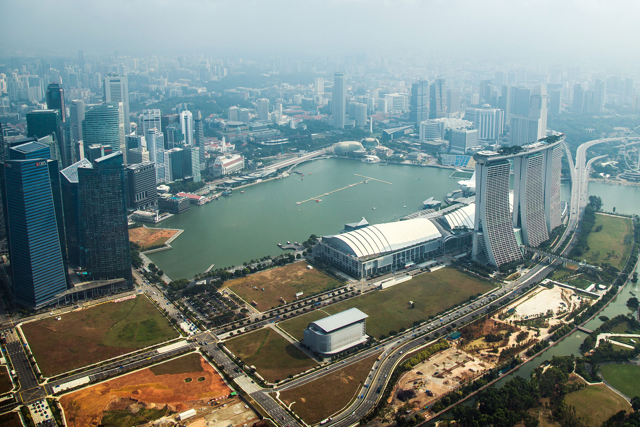 Singapore Marina Bay Mixed-Use Site May Attract Bids Above $800