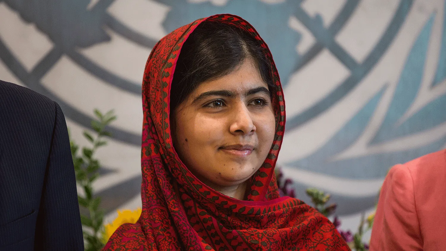 Malala Yousafzai, an education and women's rights activist, meets with United Nations (UN) Secretary General Ban Ki-Moon (not seen) on August 18, 2014 in New York City. Mala also attended a conference marking the UN's Millenium Development Goals.
