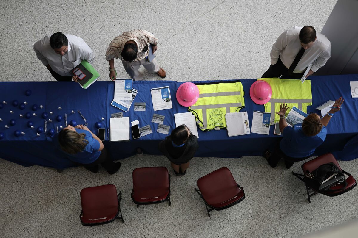 ⚫️ BLOOMBERG: Aziende statunitensi riducono i posti di lavoro a novembre: il calo più elevato del 2023 preoccupa per il mercato del lavoro