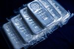 A selection of one kilogram silver bars at Conclude Zrt bullion dealer arranged in Budapest, Hungary, on Monday, Feb. 17, 2025. Gold advanced, following its biggest one-day decline in two months, on nervousness over President Donald Trump’s latest trade threats.