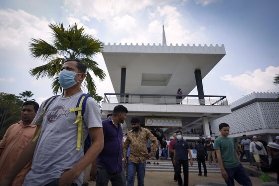 How a 16,000-Strong Religious Gathering Led Malaysia to Lockdown