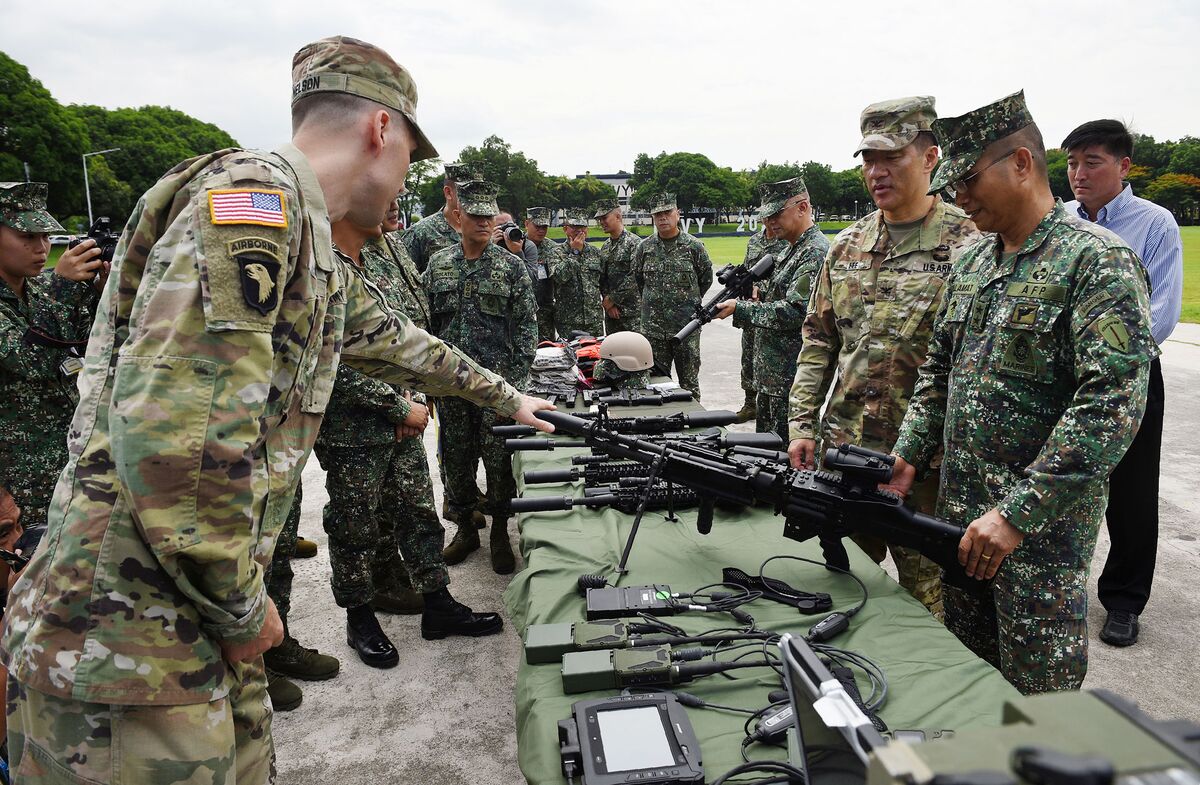 u-s-special-forces-help-philippines-fight-islamic-militants-bloomberg