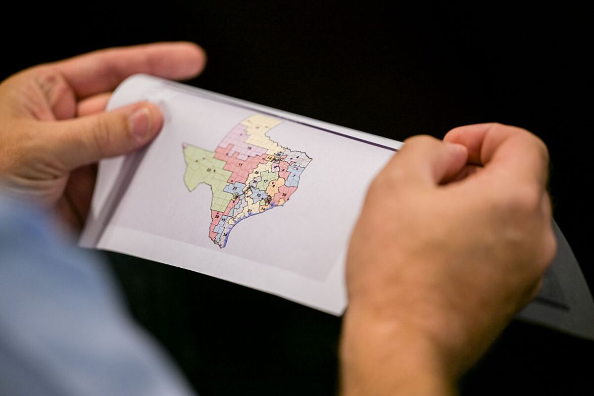 Texas Is Betting Latinos Will Swing Republican. That’s a Risk.