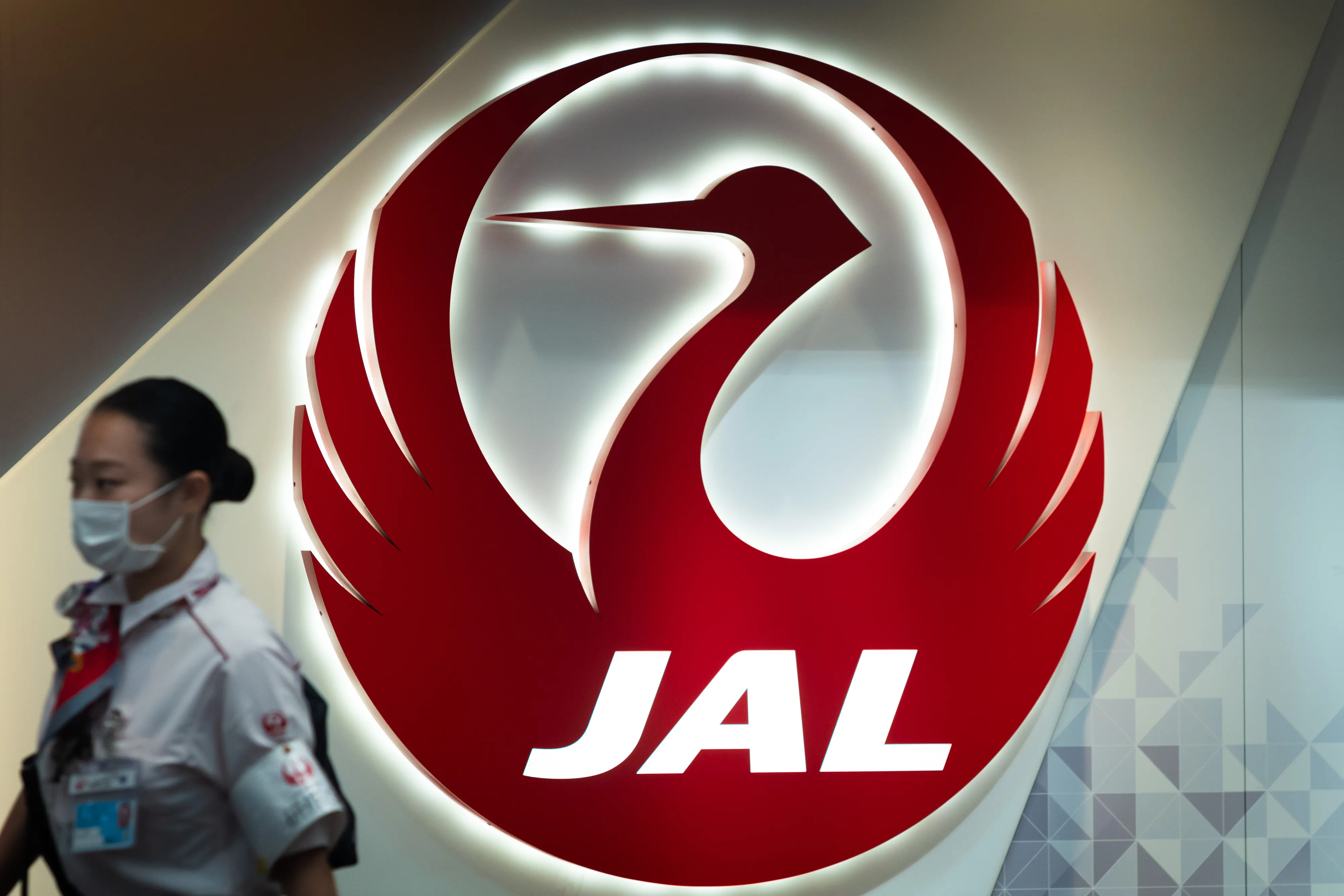 JAL、国内路線向けで最大70機の導入を検討－関係者 - Bloomberg