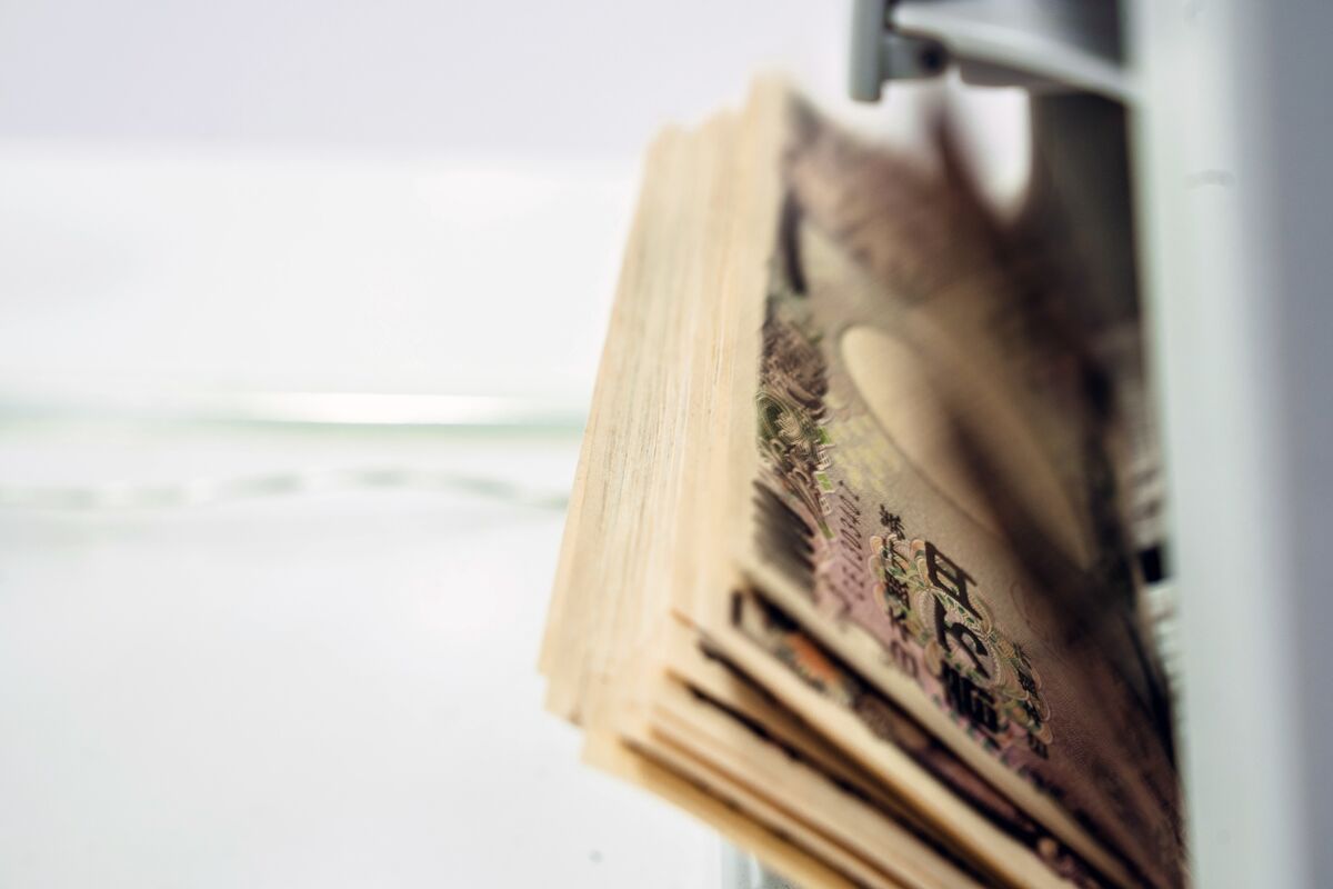 The Trade Deal Surprise Why Treasuries Are Suddenly Losing Ground - oemryub