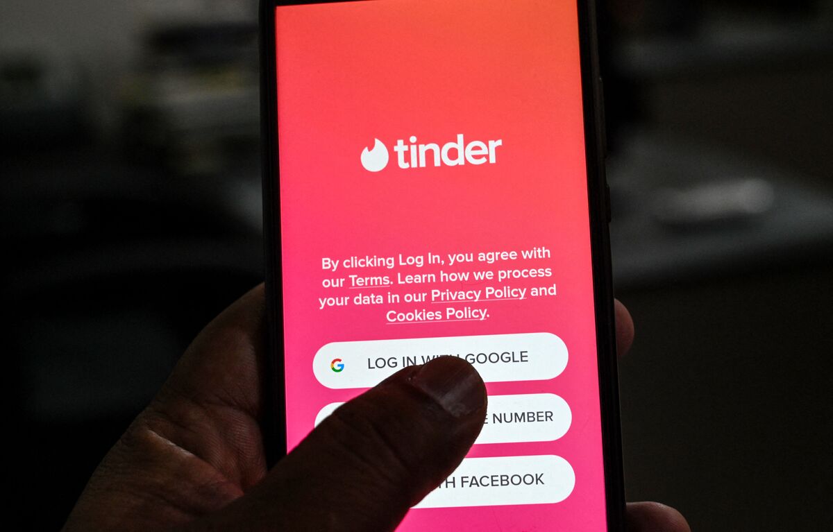 Tinder Returns to New User Registration Growth in Sign of Turnaround