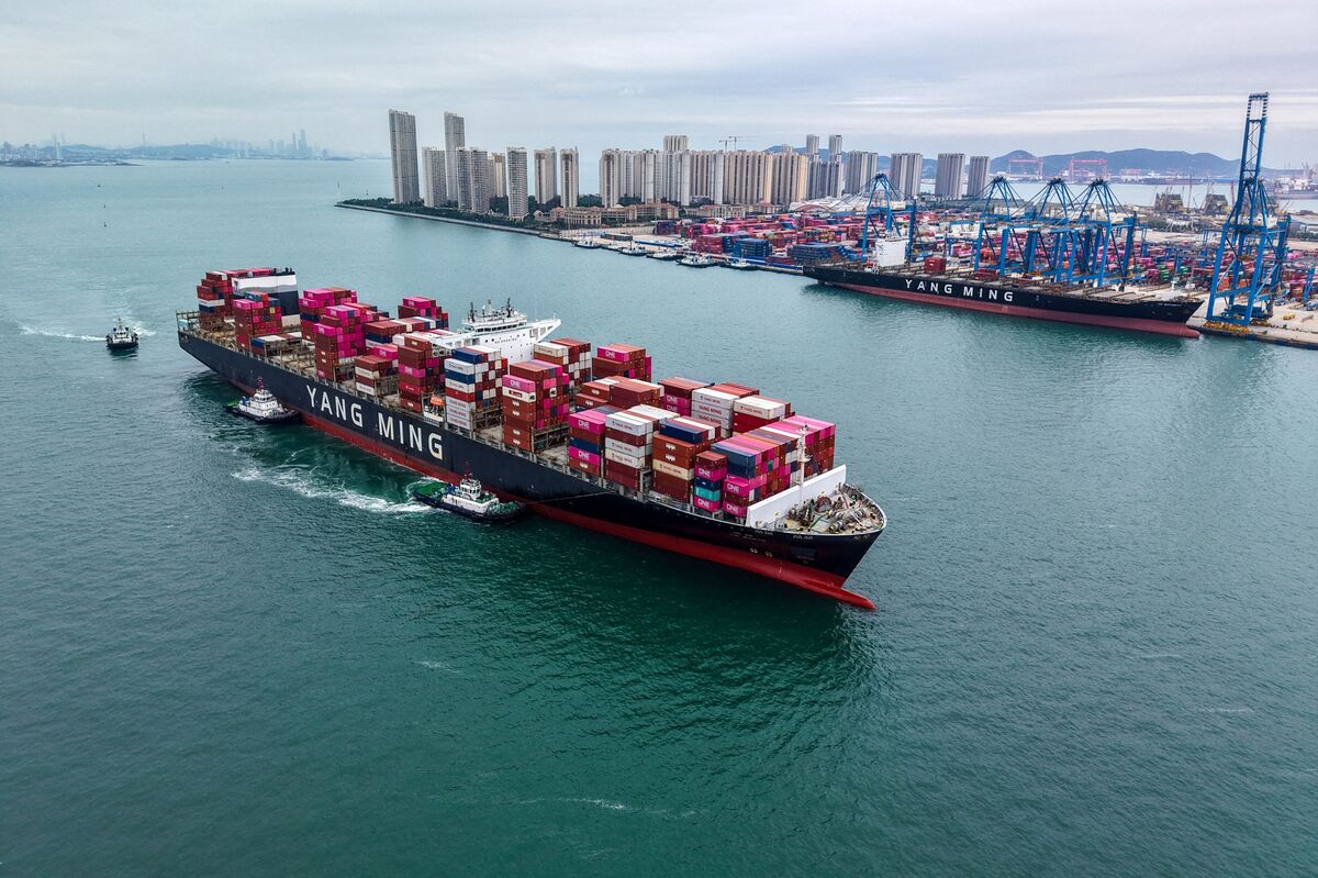 US-China Spat Threatens to Roil Global Shipping