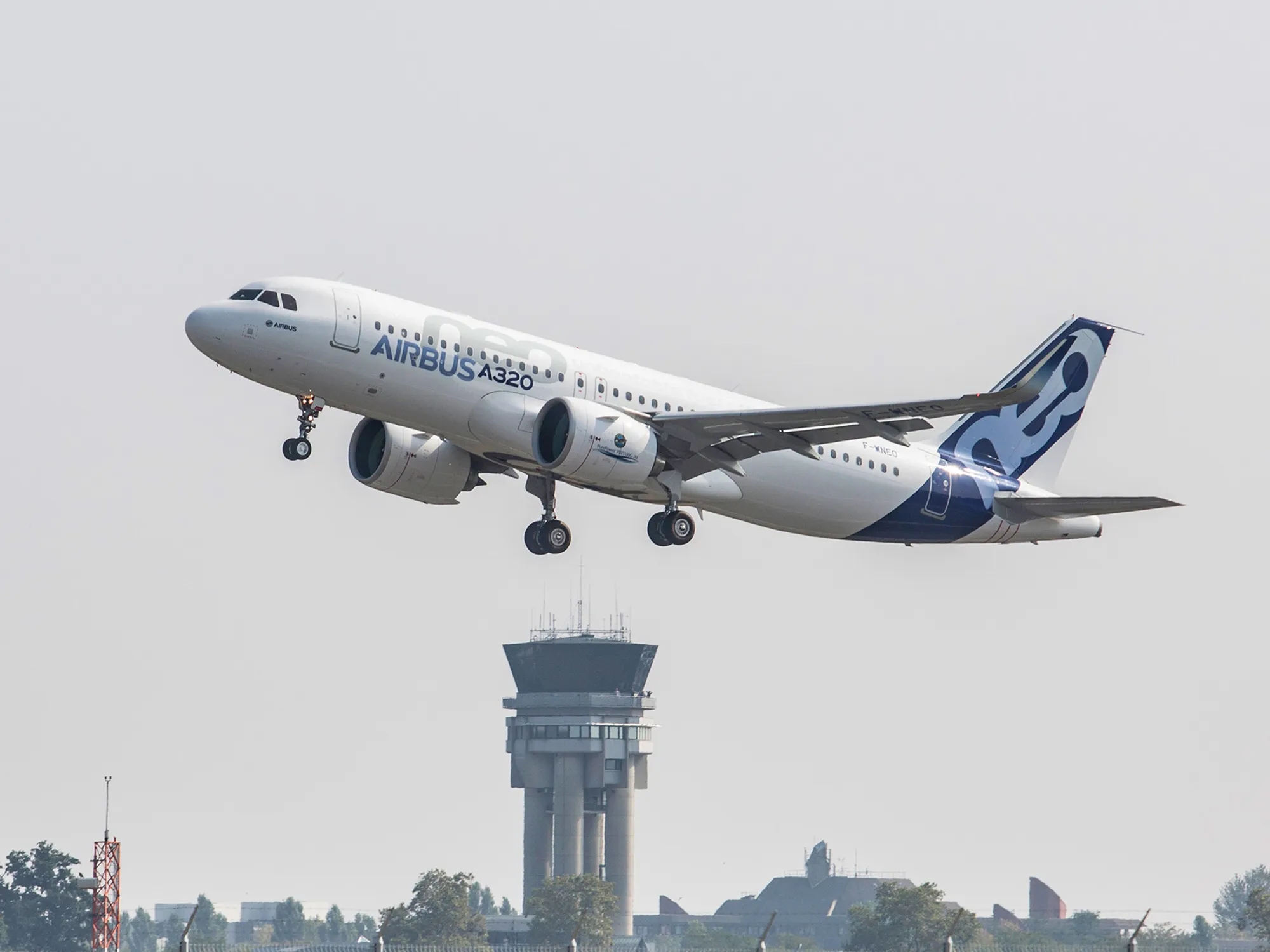 An Airbus A320neo passenger jet.