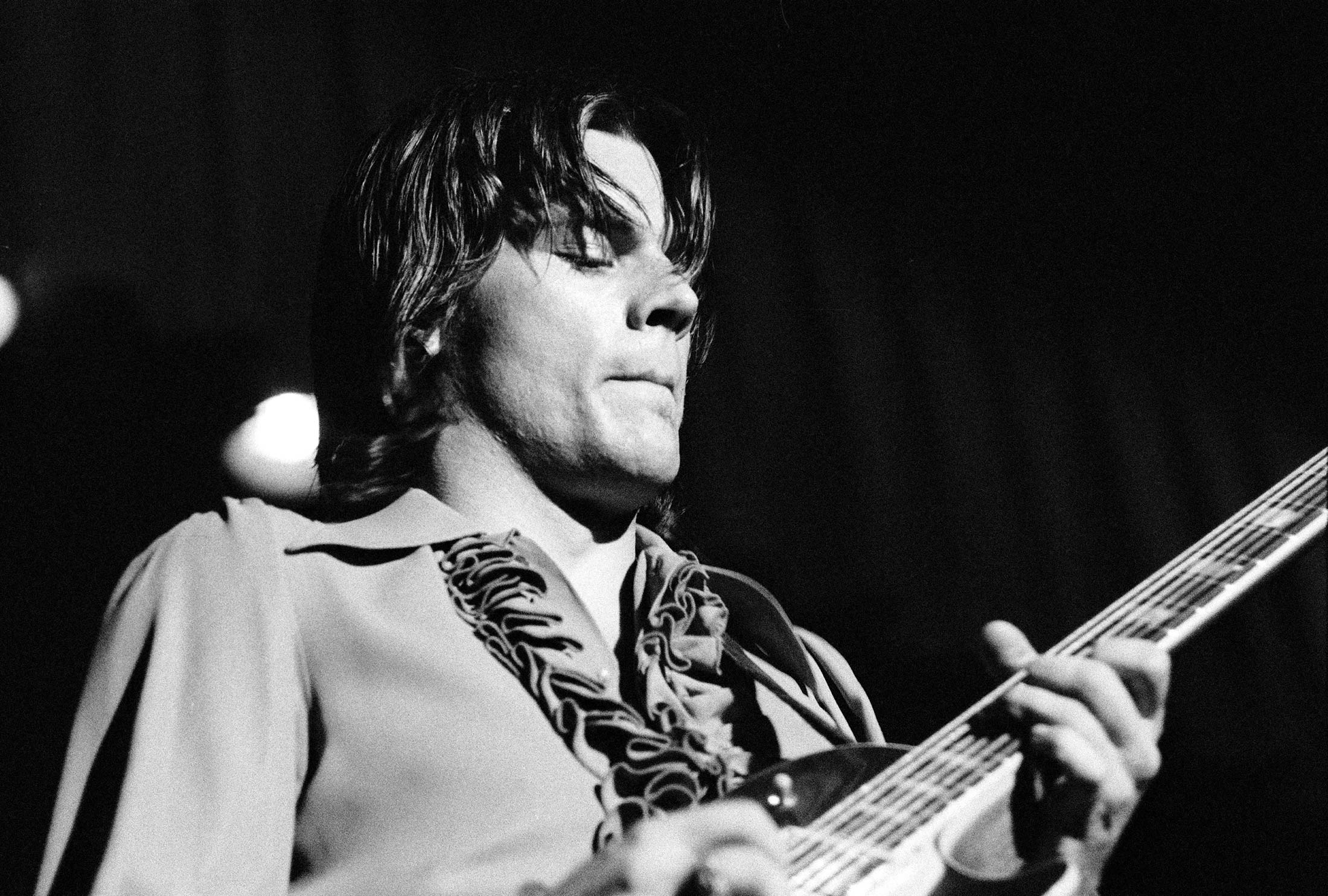 Guitarist J Geils Who Sang Centerfold Dies At Age 71 Bloomberg