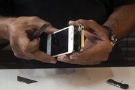 iPhone Repair Cottage Industry Challenges Apple