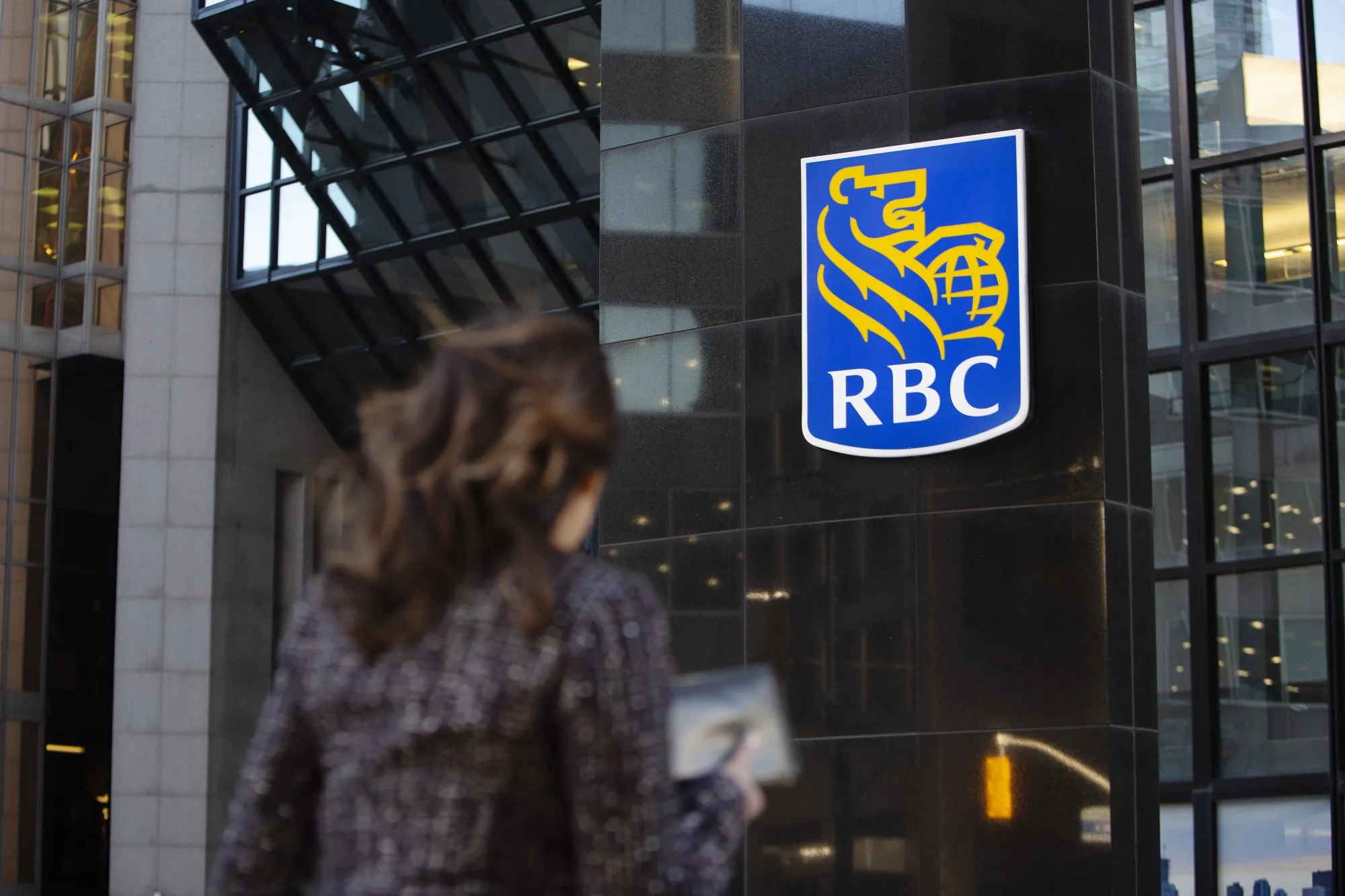 Best Banks Rbc RBC-Led Banks Selling $2.75 Billion Loan for Emerson Unit Deal - Bloomberg