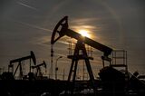 Oil Drops as Escalating Trade War Stokes Global Demand Concerns