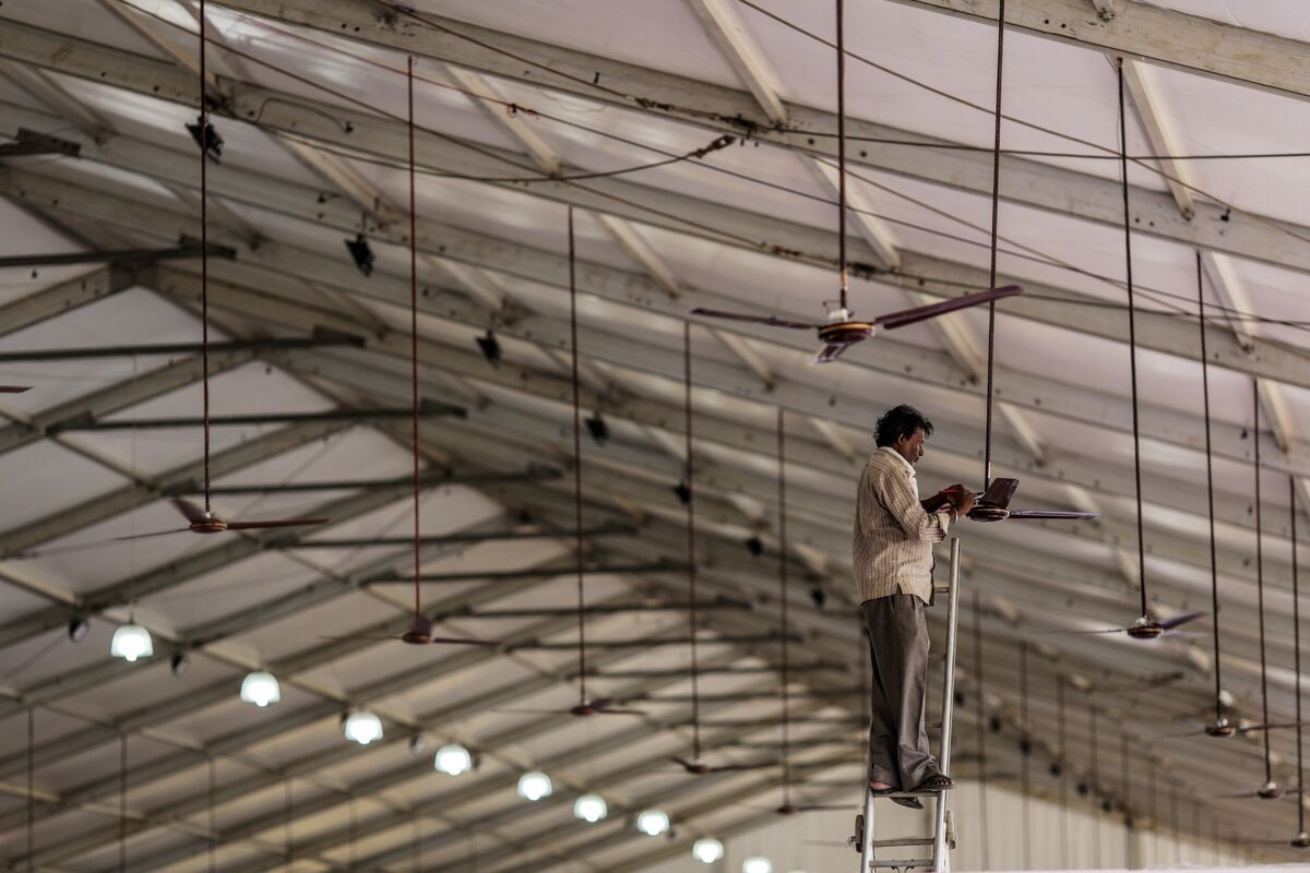 assets.bwbx.io image