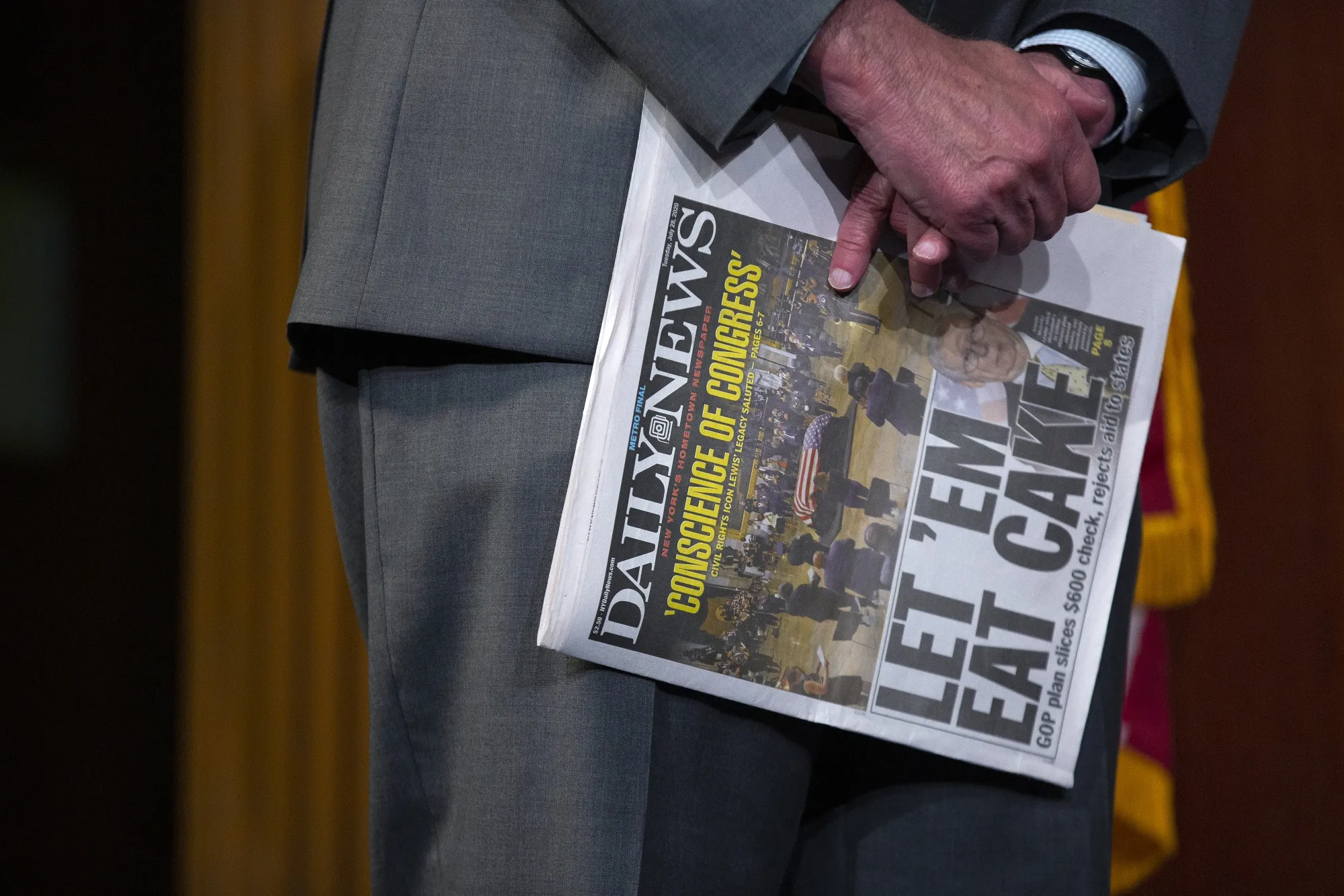 Extra pandemic jobless benefits were a lifesaver for many Americans. Why hold back now?