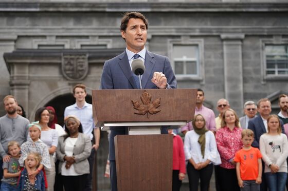 Trudeau Leans on Freeland, Morneau in Second-Term Cabinet Revamp