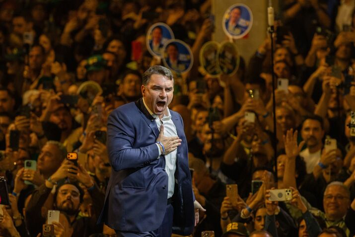 Presidential Candidate Flavio Bolsonaro Launches Campaign