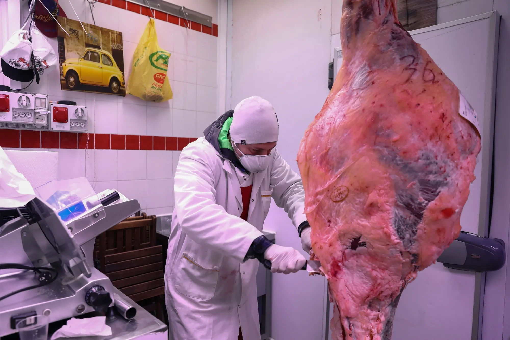 Italian Virus Toll Rises While EU Leaders Argue Over Response