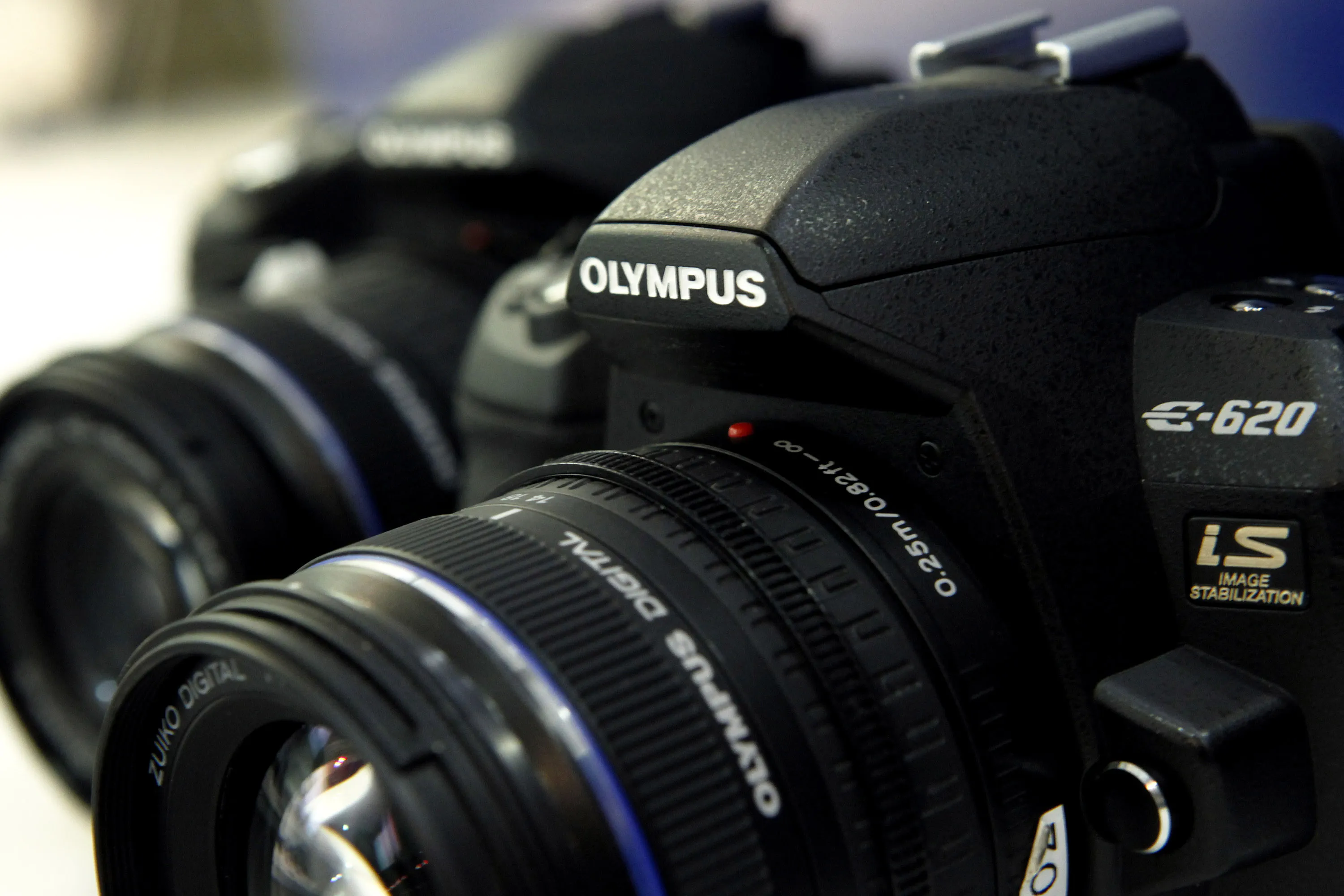 Ｍ＆Ａ潮流】オリンパス時価総額、解任騒動で急減―買収標的も - Bloomberg