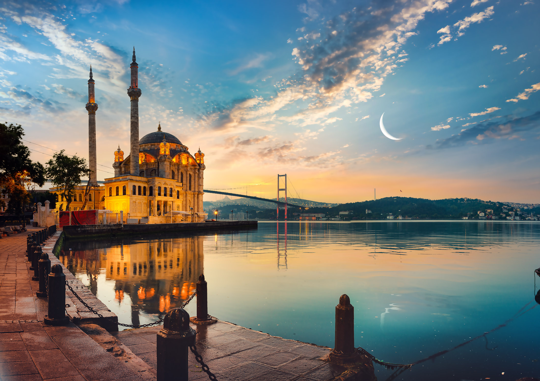 Travel Tips To Visit Istanbul Now HES Code Masks Safety Bloomberg
