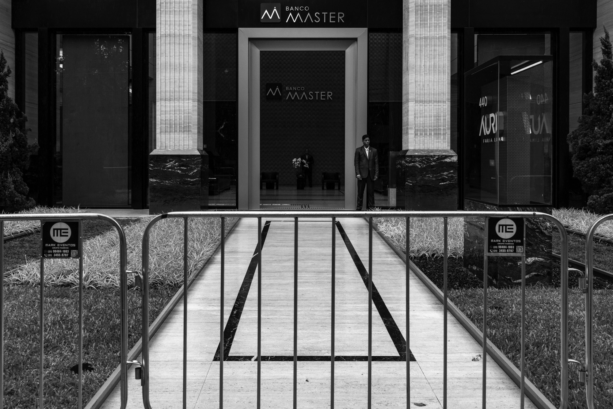 Barricades in front of the Banco Master headquarters in Sao Paulo, following Daniel Vorcaro’s arrest in November 2025. 