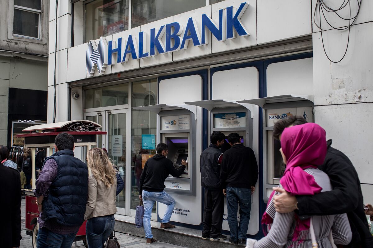 Halkbank Iran Sanctions Case Tossed as Judge Grants DOJ Request