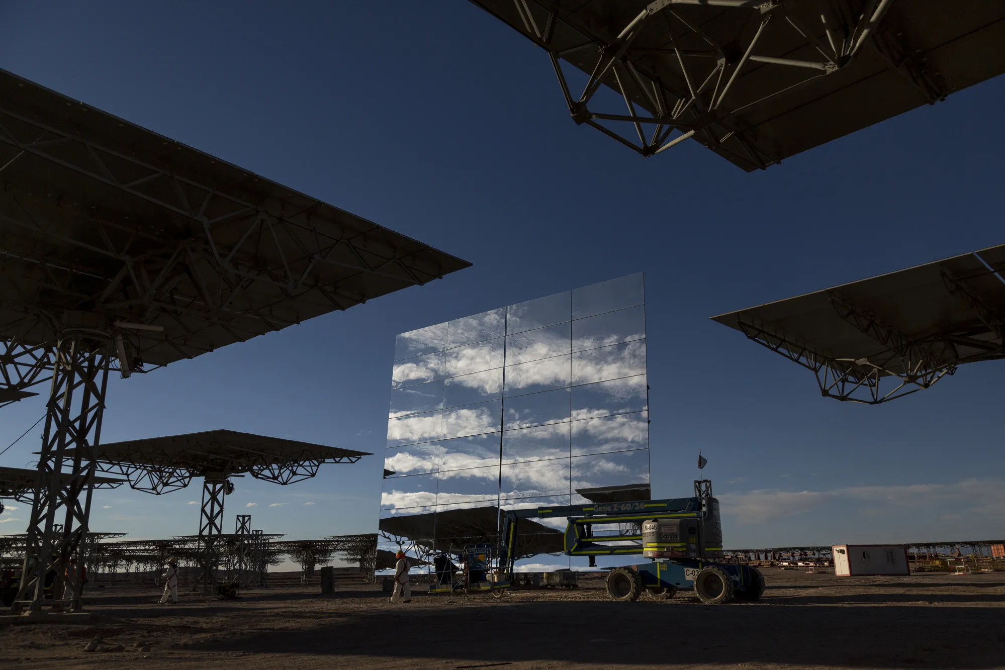 Rising From The Desert, Solar-Thermal Giant Defies Musk Battery 