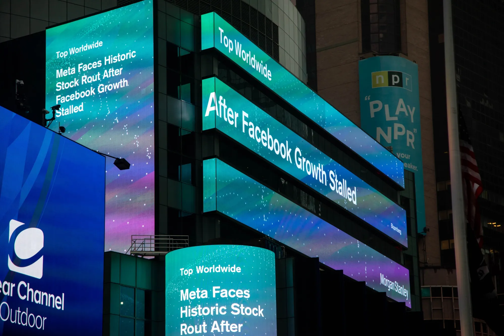 Meta news on screens at Morgan Stanley headquarters in New York, U.S., on Thursday, Feb. 3, 2022.&nbsp;