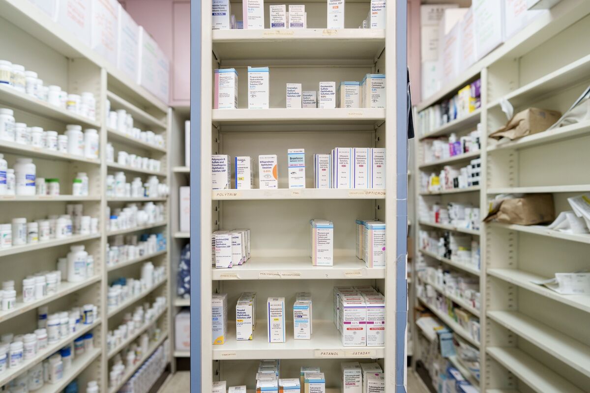 🟪"Trump e la Rivoluzione della Pubblicità Farmaceutica: Una Nuova Iniziativa per Ridurre i Costi e le Spese da 10 Miliardi di Dollari"