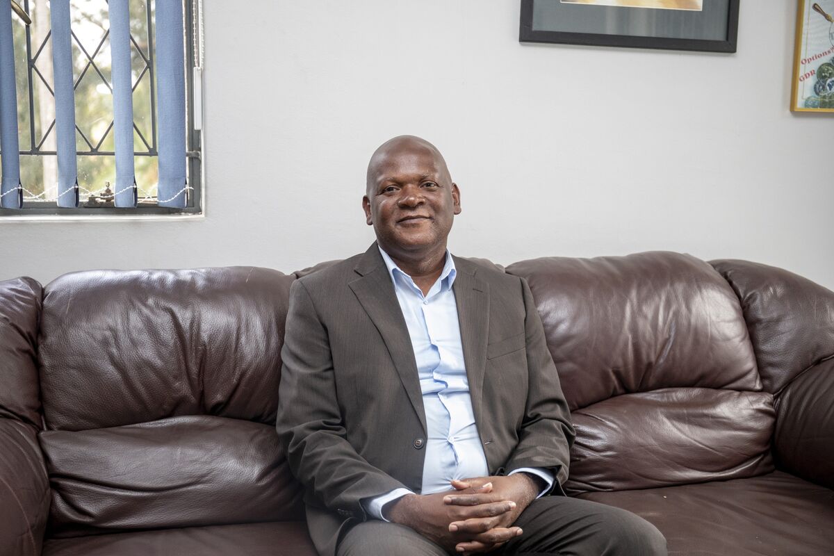 bloomberg.com - Godfrey Marawanyika - Zimbabwe Dollar Bourse Plans Venture Board, Eyes $5 Billion Market Value