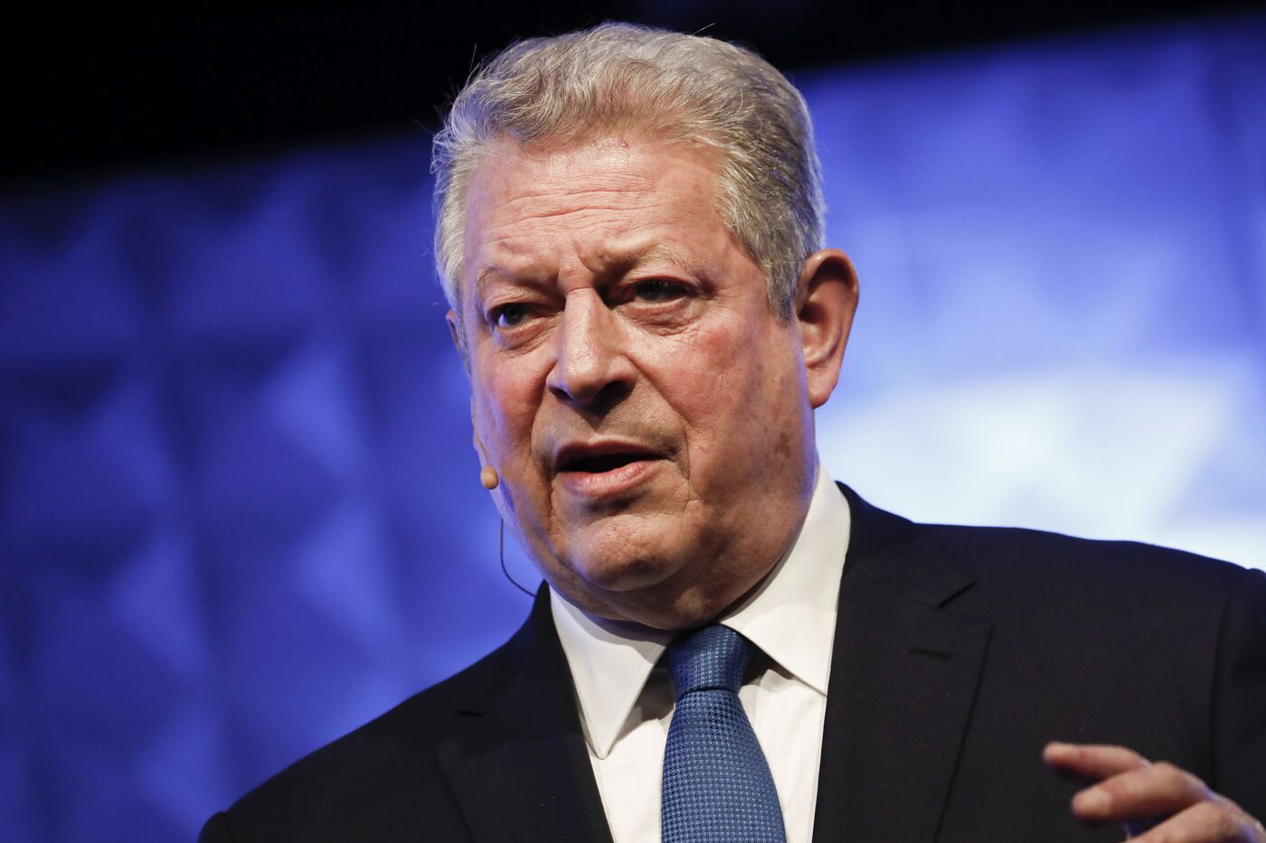 Al Gore Slams Vanguard After Defection From Climate Group Bloomberg