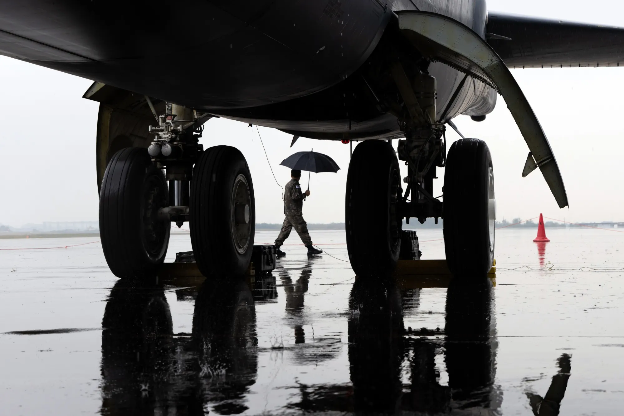 Aviation: Crypto Bros Can Fix the $1 Trillion Fake Parts Problem - Bloomberg