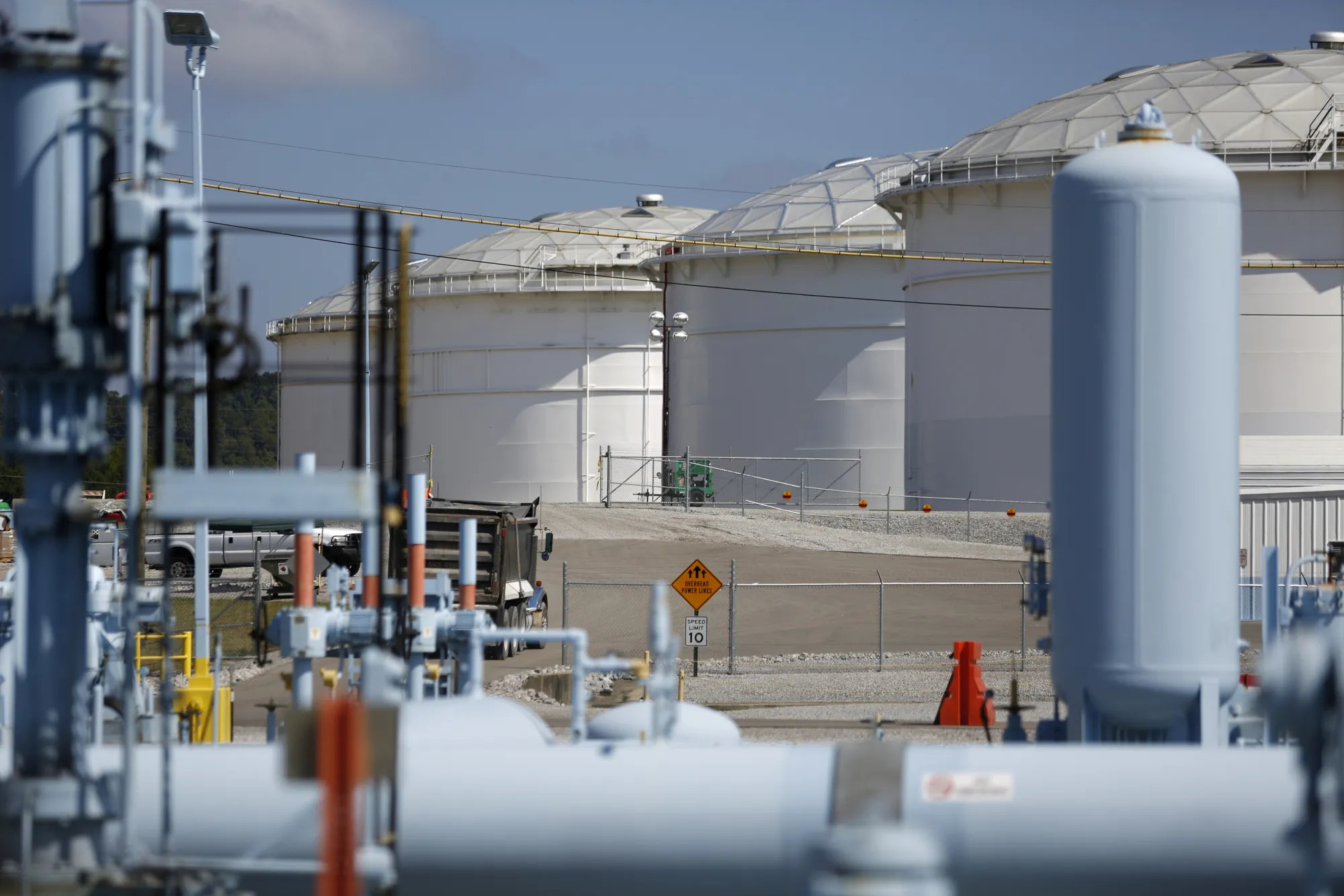 Oil infrastructure stands at the Colonial Pipeline Co. Pelham junction and tank farm in Pelham, Alabama, on&nbsp;Sept. 19, 2016.