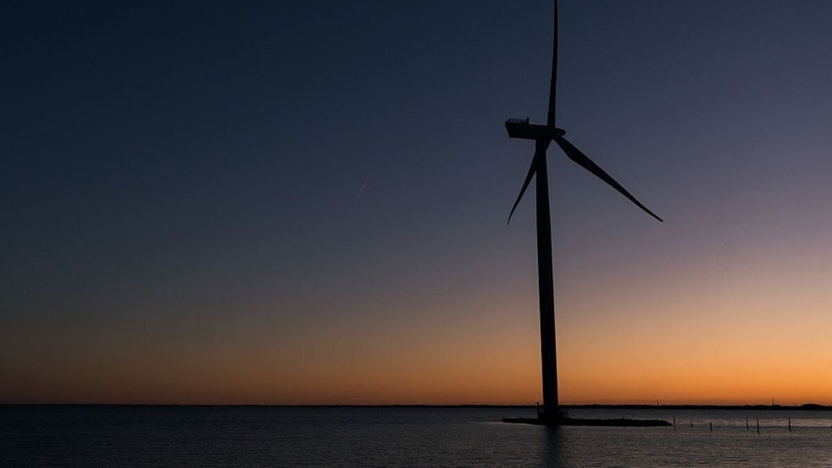 ⚫️ BLOOMBERG: Orsted A/S annuncia vendita di azioni per fronteggiare crisi dopo stop lavori parco eolico offshore