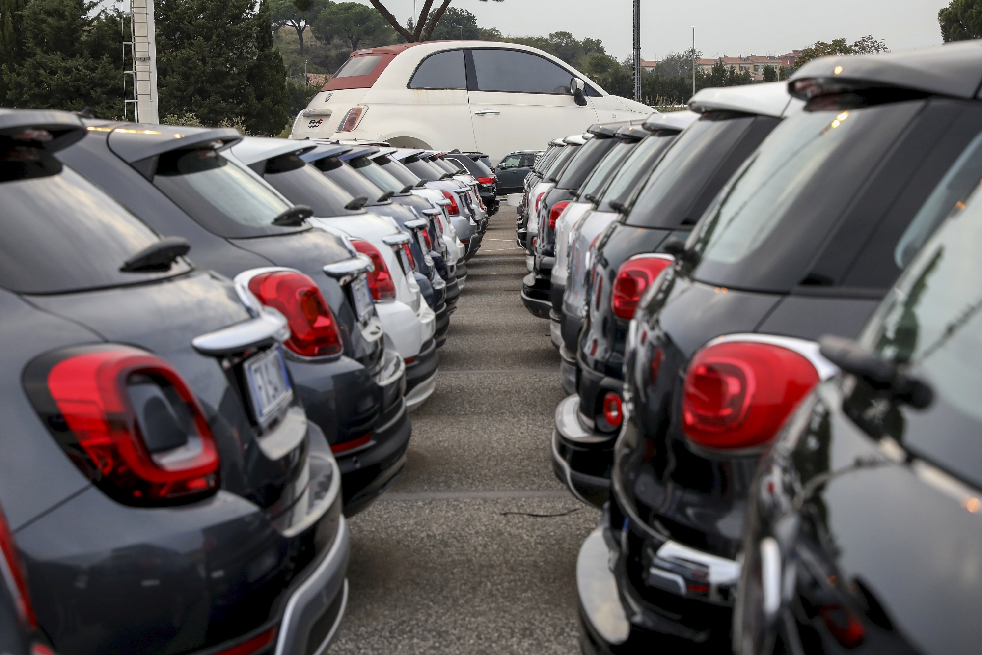 Fiat-Peugeot Plan Would Create World's No. 4 Carmaker 