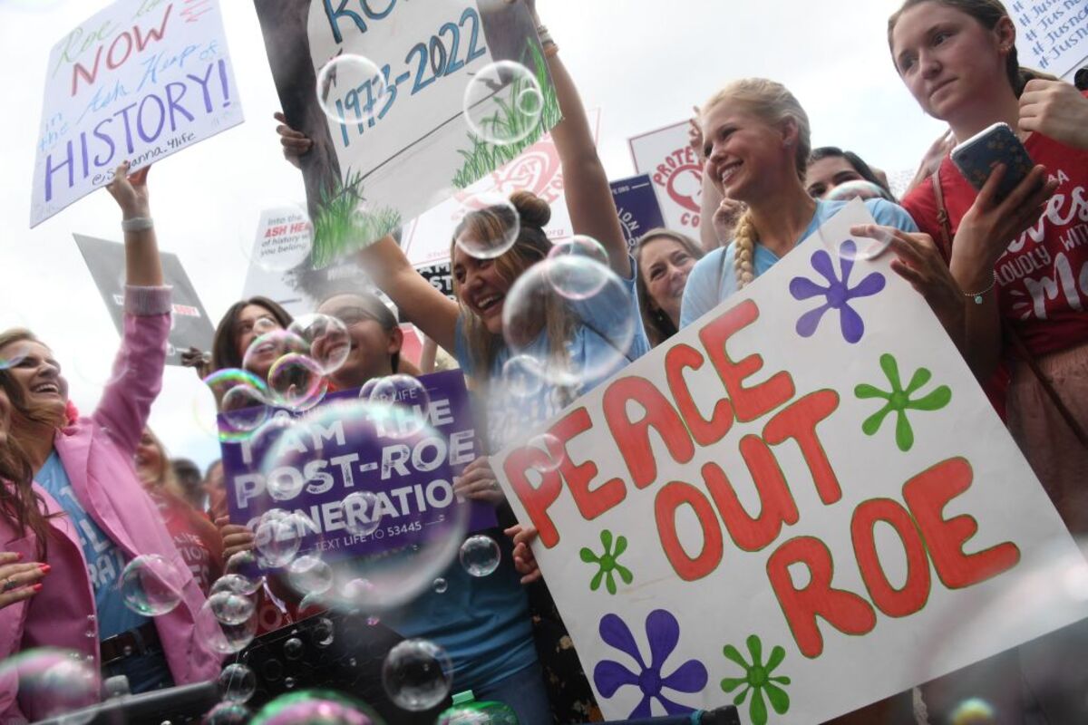 Abortion Debate US ProLife Movement Needs to Be More Patient Bloomberg