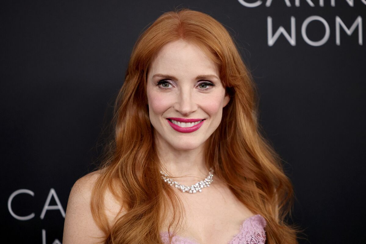 Chastain Protests Apple TV+ Pausing Show Amid Political Risk