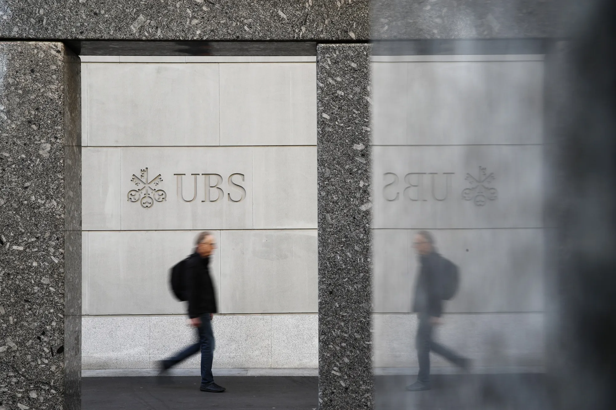 Spy Scandal Leaves UBS Group AG With A Headache