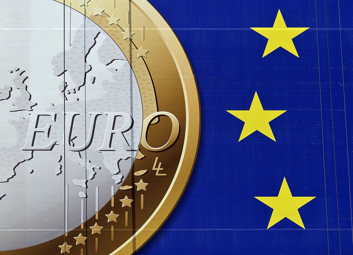 Euro could. Евро баннер. European economic Governance.