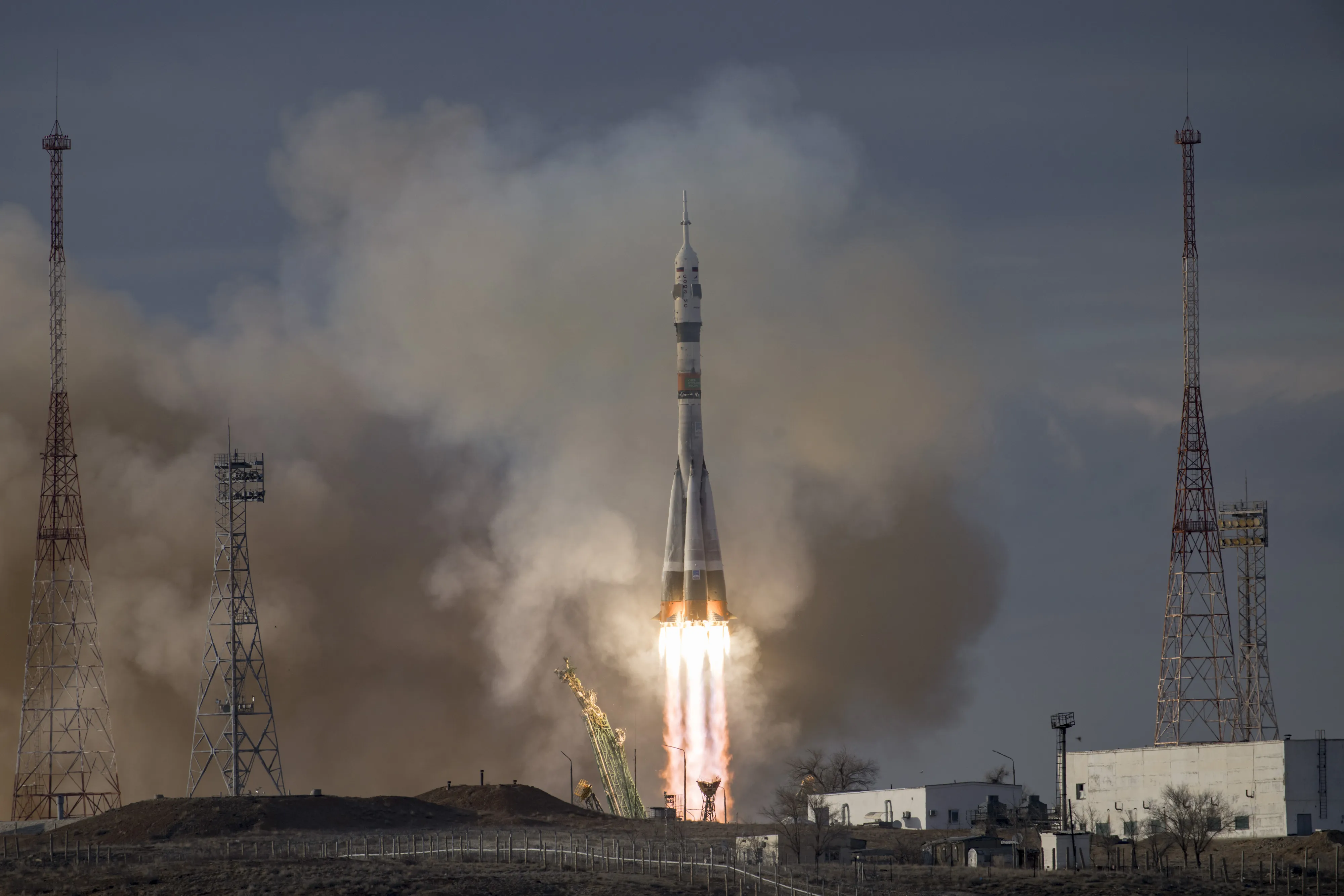 Russia's Ambitions in Space Extend Far Beyond Its Soyuz Craft - Bloomberg