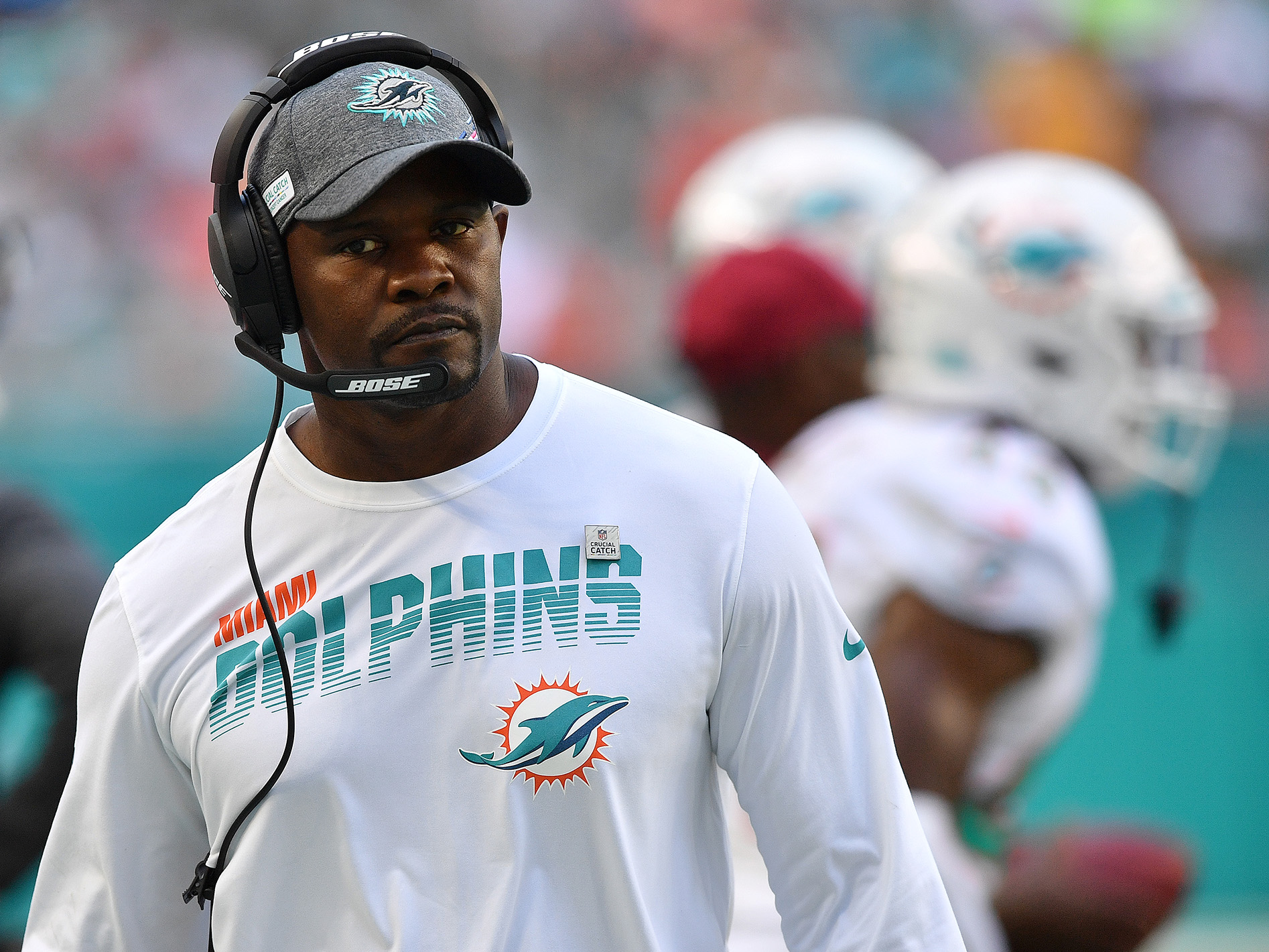 Brian Flores sues NFL, three teams as former Miami Dolphins coach alleges  racism in hiring practices - ESPN