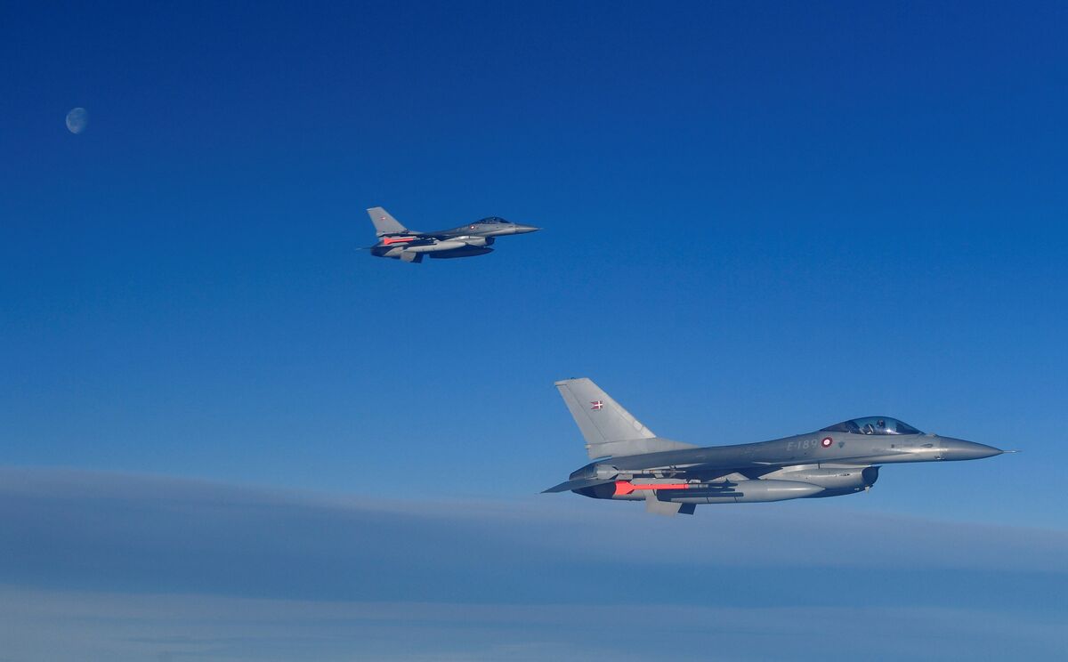 Nordic Nations Agree to Jointly Operate Fighter Jet Fleet of 250 ...