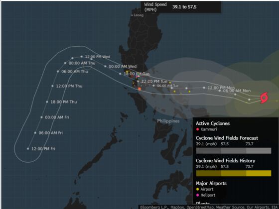 One Dead, Thousands Displaced as Typhoon Hits Philippines
